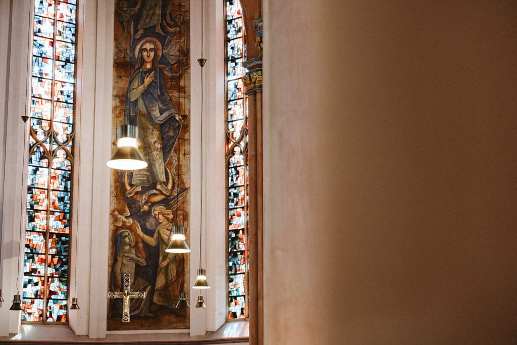 St. Mariä Empfängnis Essen Hochzeitsfotograf - Kirchen-Ornamente von innen