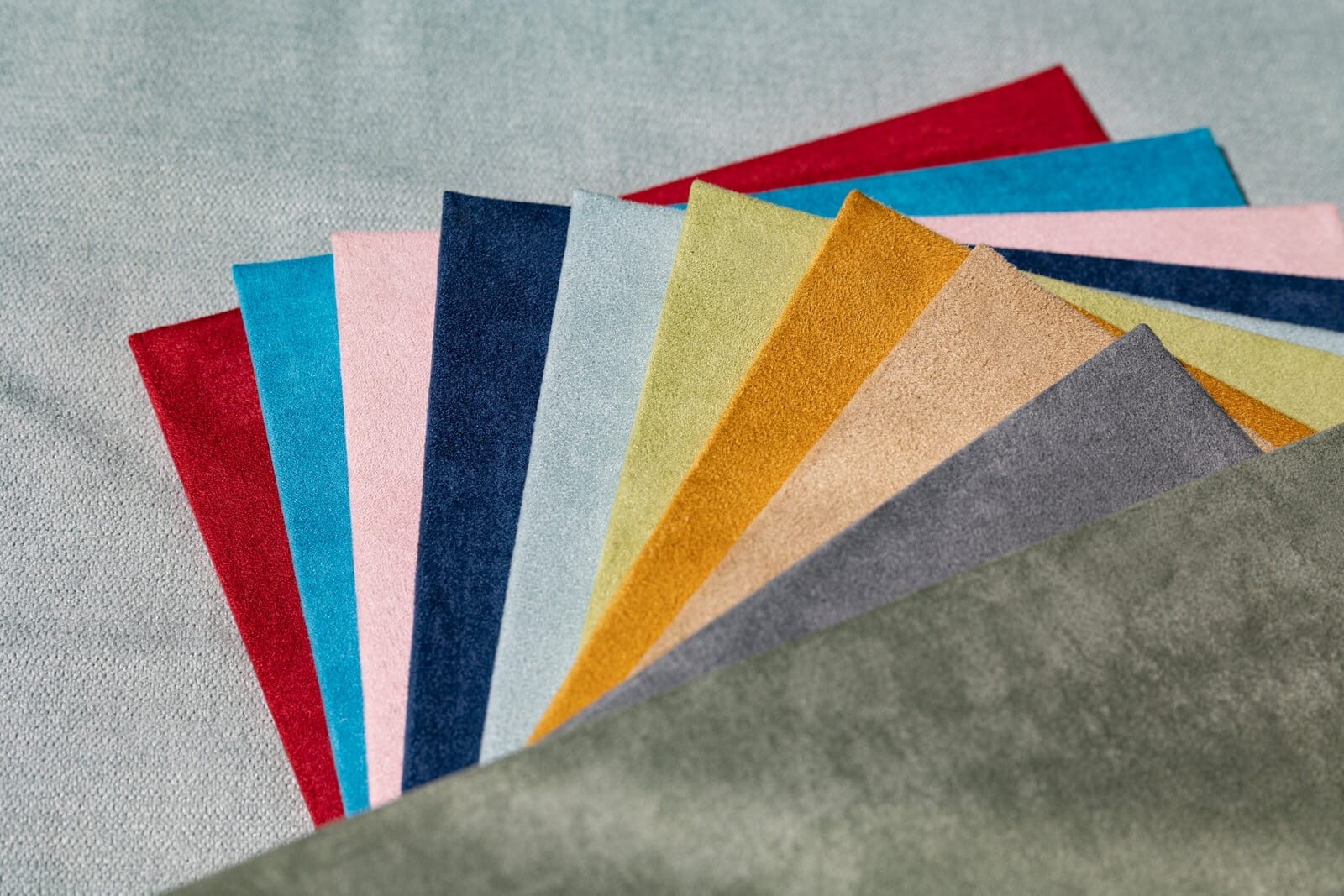 Hochzeit Heiraten Hochzeitsfotograf Dominik Neugebauer - Hochzeitsalbum verschiedene Farben des Albus in rot, türkis, pink, dunkelblau, mintgrün, gelb, orange, rose, grau und forest green