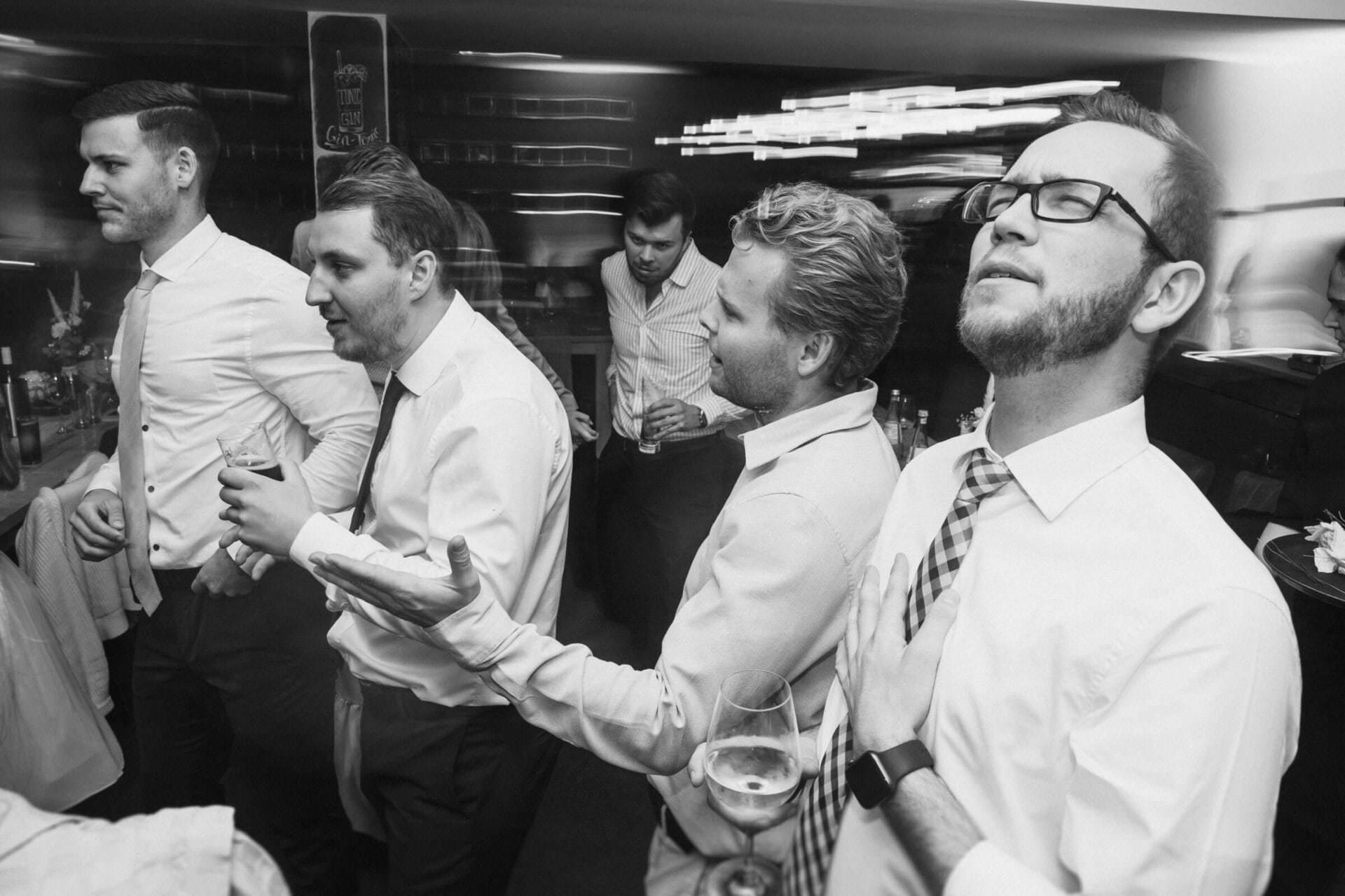 Hochzeitsfotograf Herten Hochzeit Heiraten Hochzeitsfotos - Die Hochzeitsgesellschaft feiert ausgiebig die Hochzeitsparty